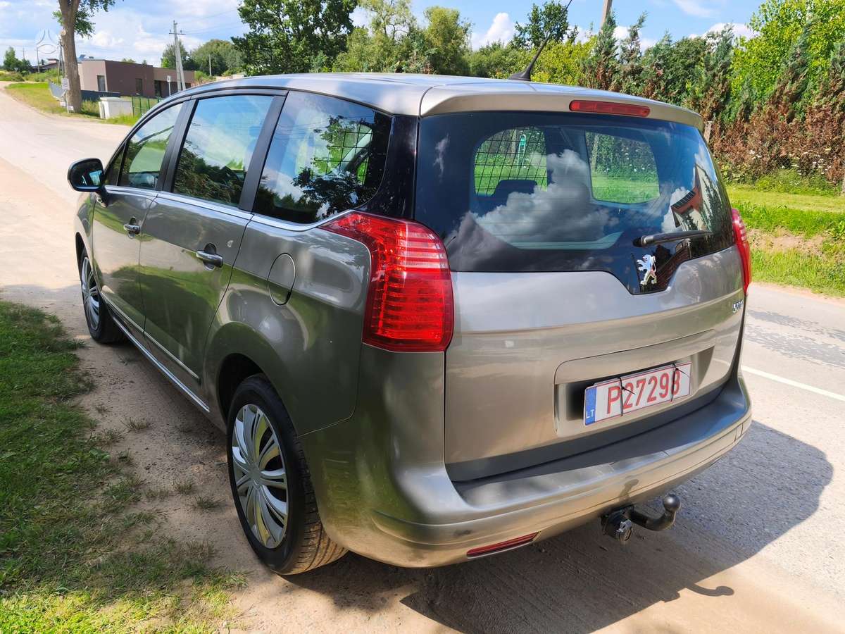 Peugeot 5008 - 4