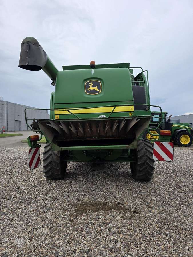 John Deere T670, комбайны