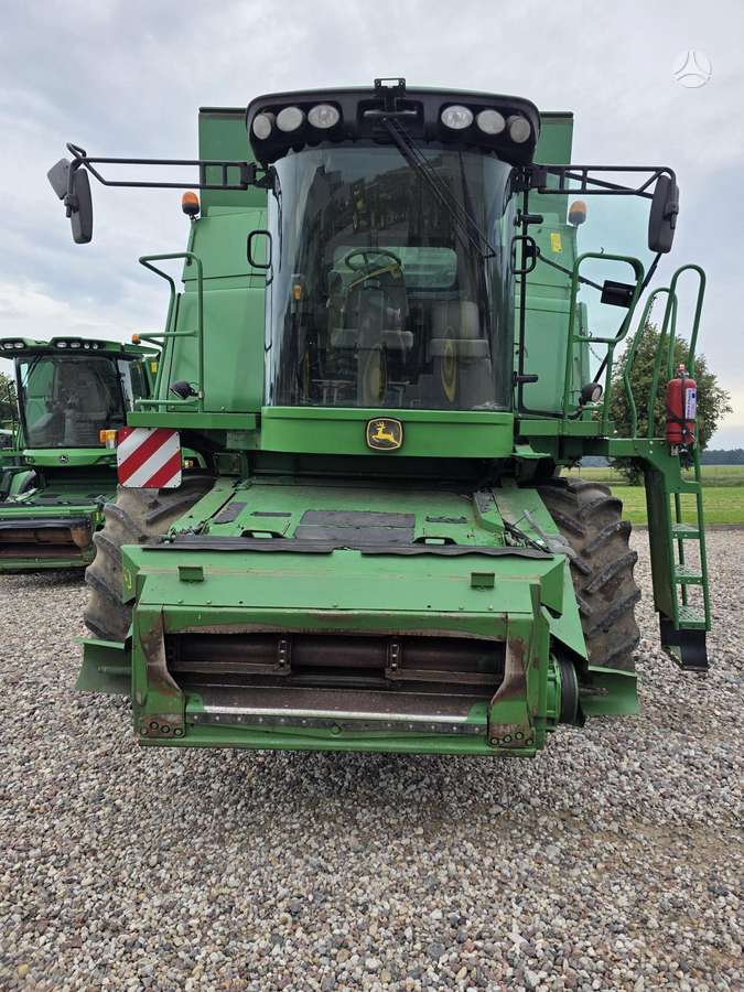 John Deere T670, комбайны