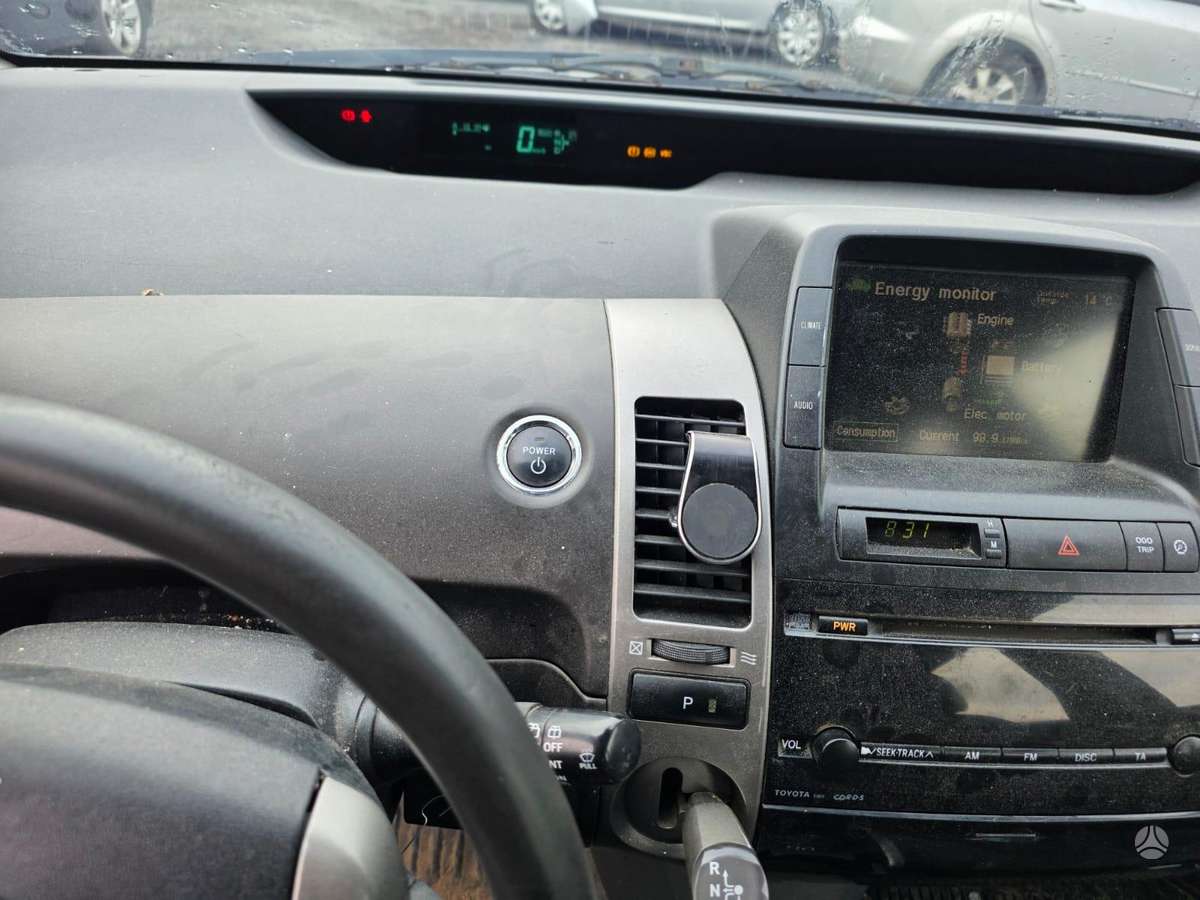 Toyota Prius dalimis