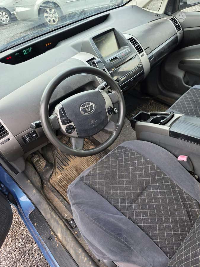 Toyota Prius dalimis