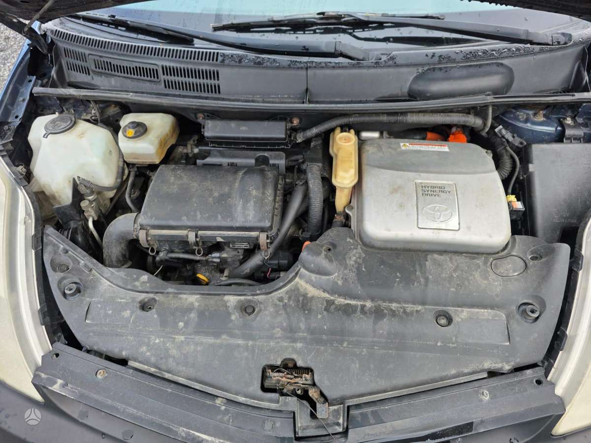 Toyota Prius dalimis