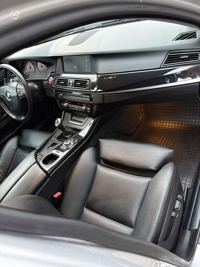 BMW 520, 2.0 l., Универсал