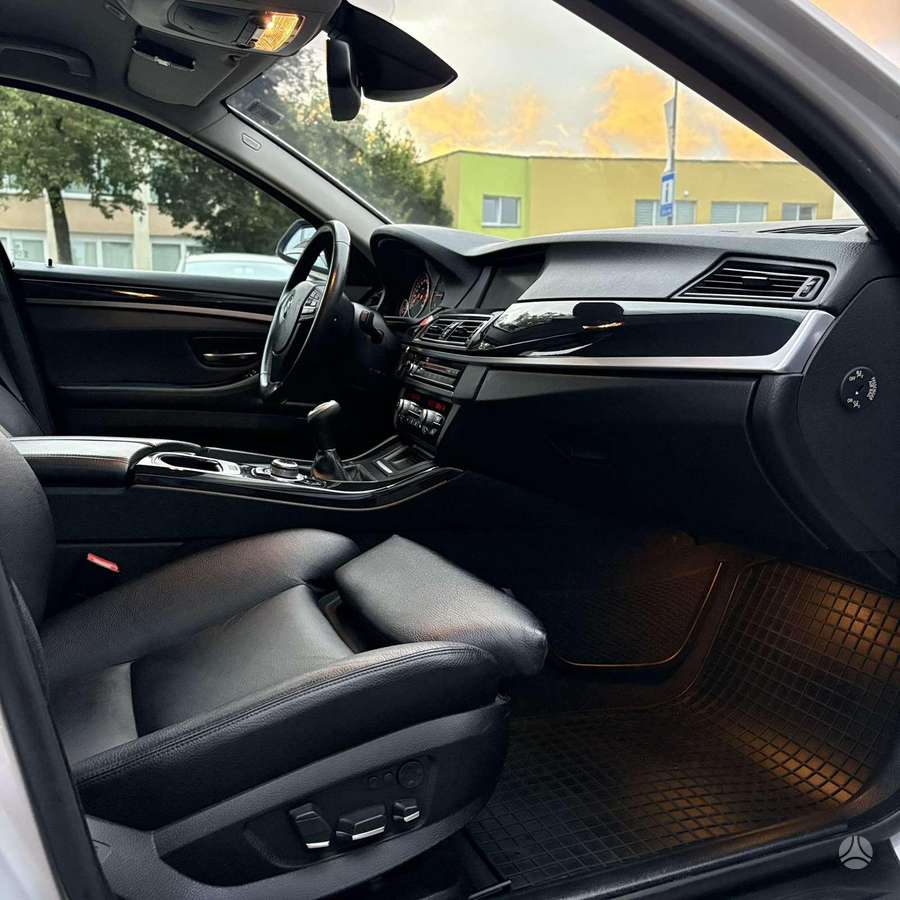 BMW 520, 2.0 l., Универсал