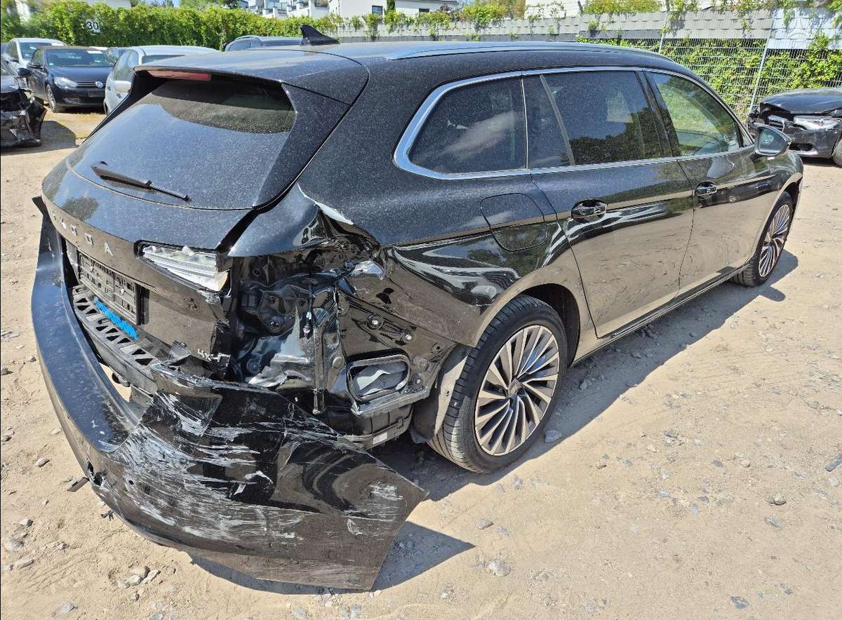 Skoda Superb, 2.0 l., Универсал