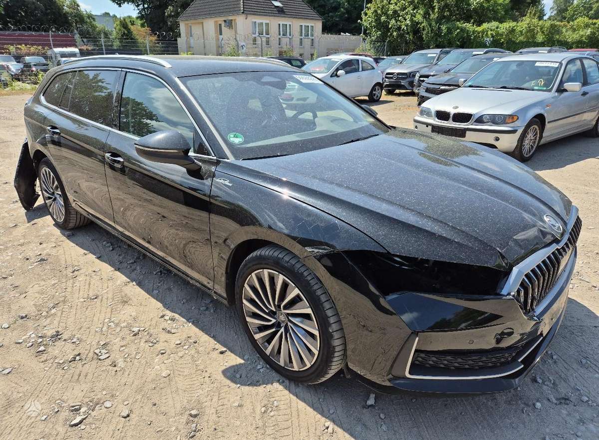 Skoda Superb, 2.0 l., Универсал