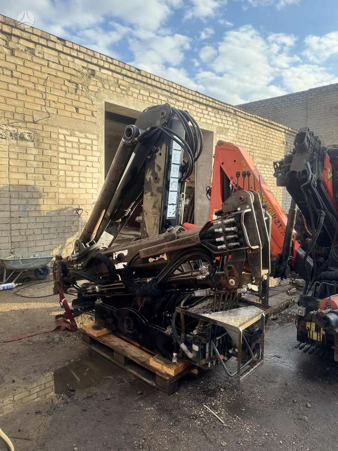 HIAB 090, krāni / manipulatori