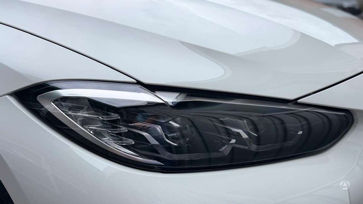 BMW i4, 84 kWh, coupe