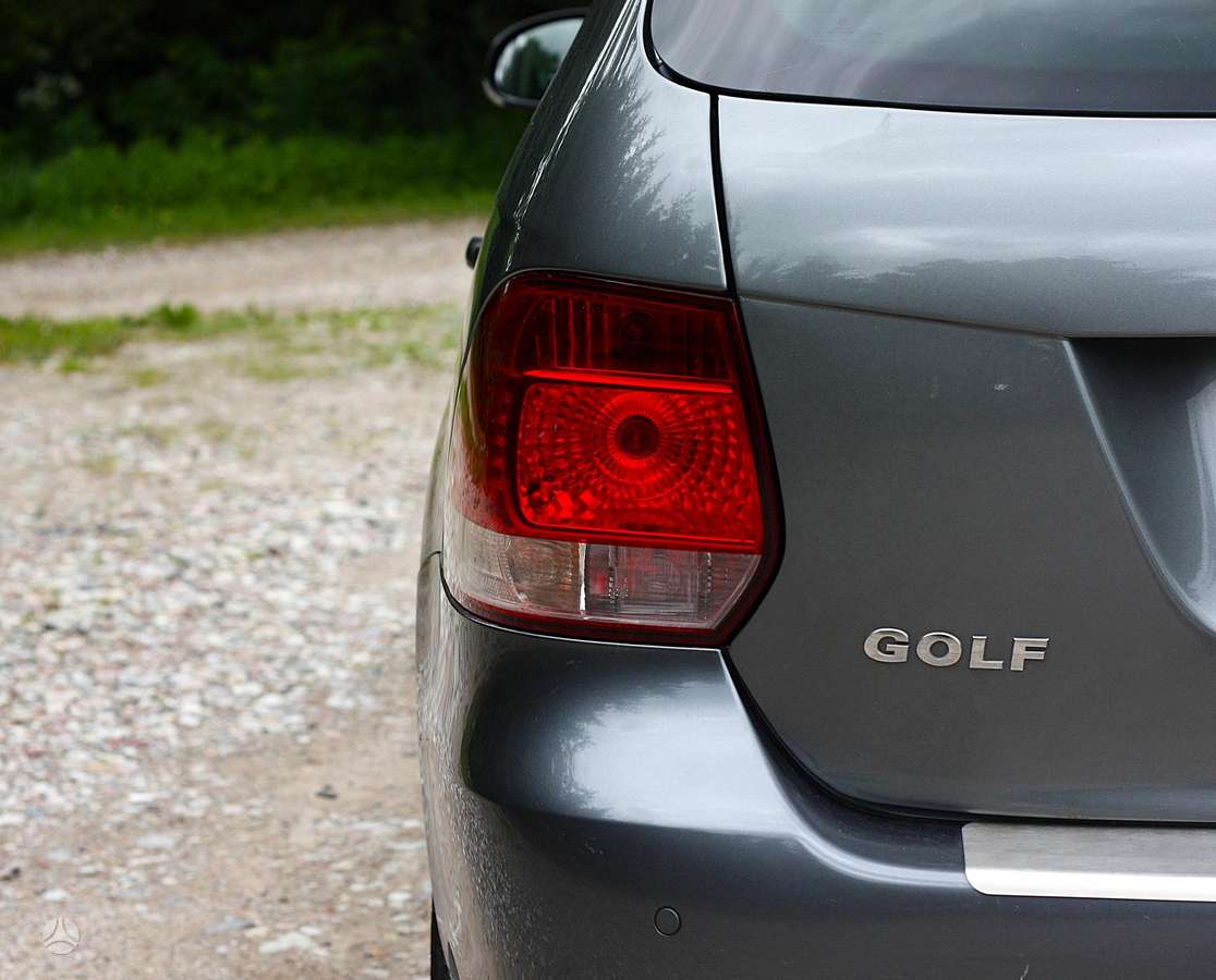 Volkswagen Golf, 1.6 l., Универсал