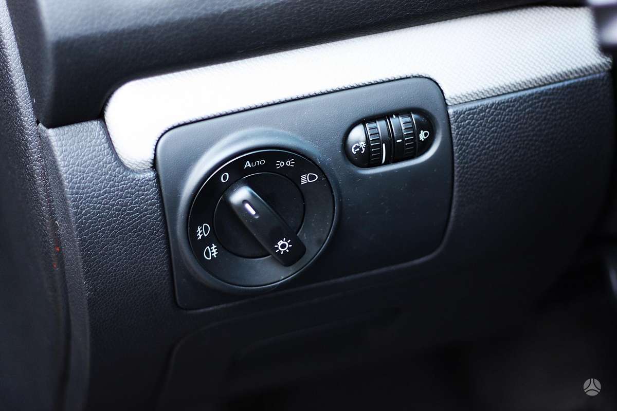 Volkswagen Golf, 1.6 l., Универсал
