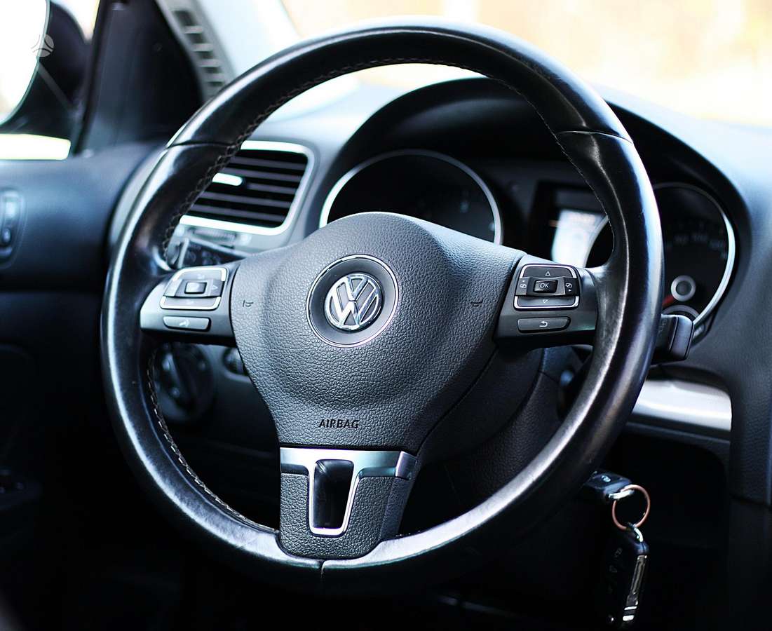 Volkswagen Golf, 1.6 l., Универсал