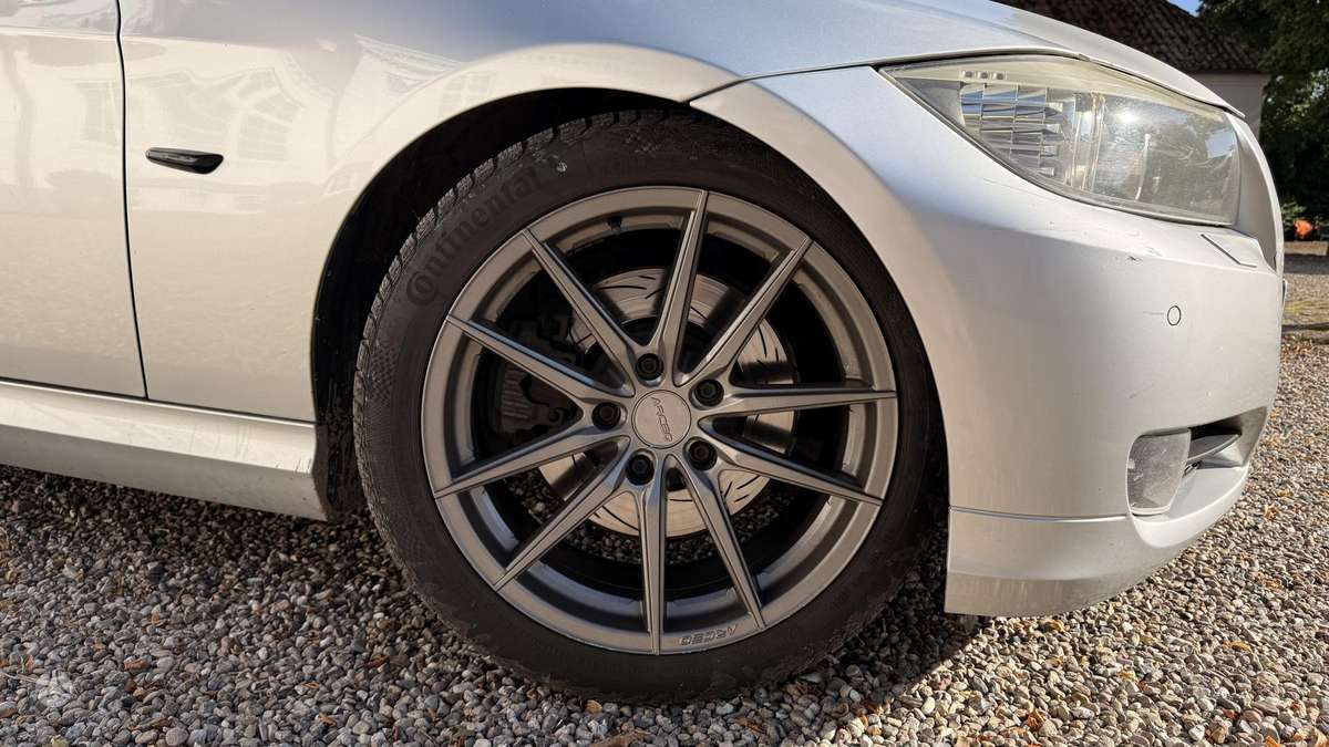 BMW 325, 3.0 l., wagon
