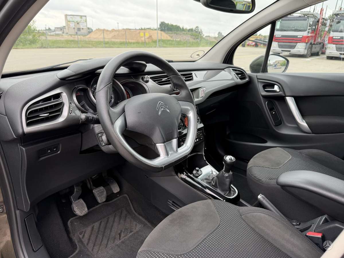 Citroen C3, 1.6 l., hatchback