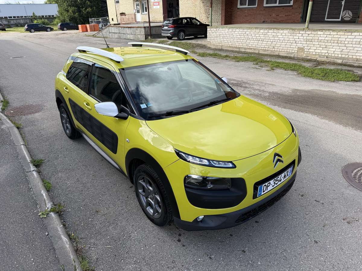 Citroen C4 Cactus, 1.2 l., Хэтчбек