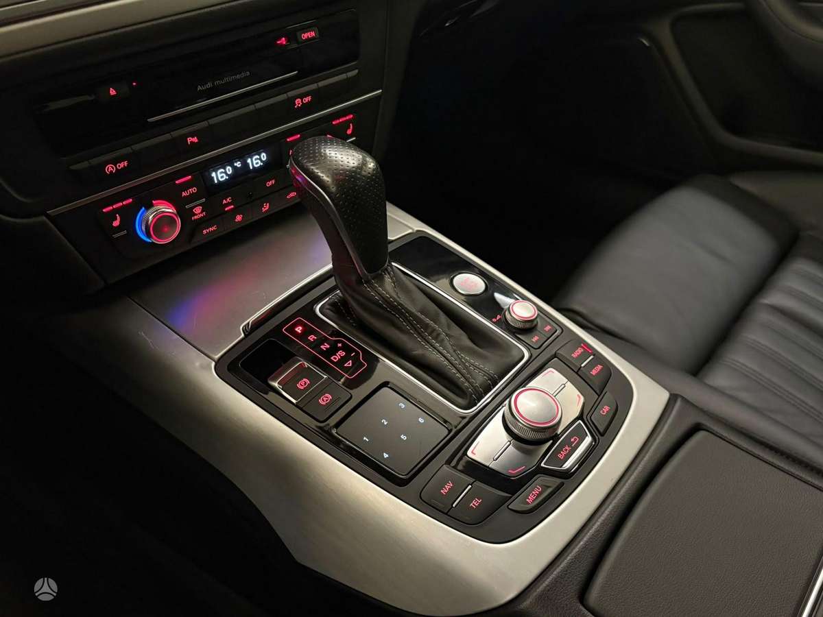 Audi A6, 3.0 l., Универсал