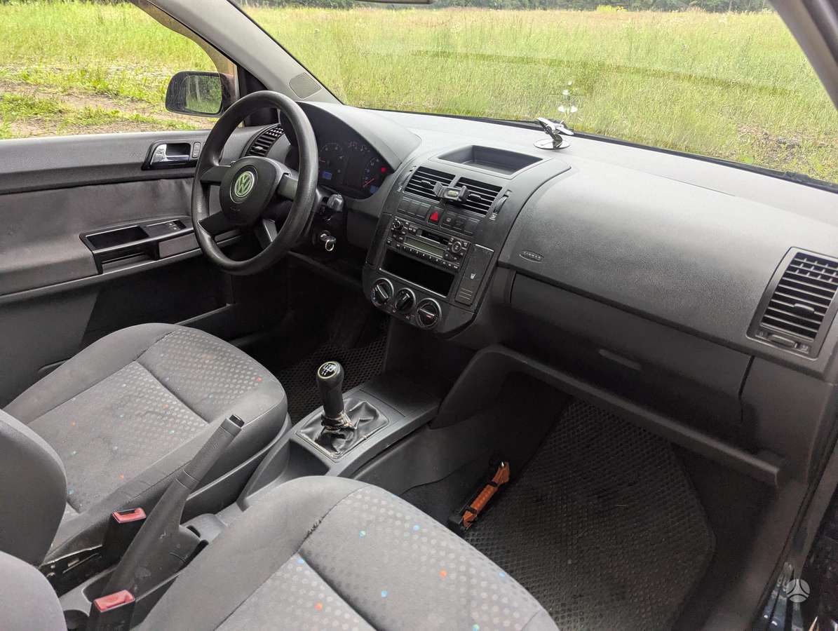 Volkswagen Polo - 5