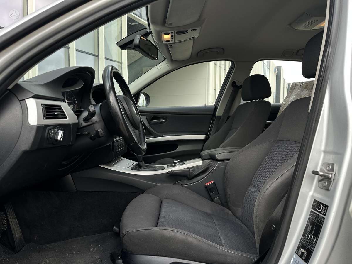BMW 320, 2.0 l., universalas