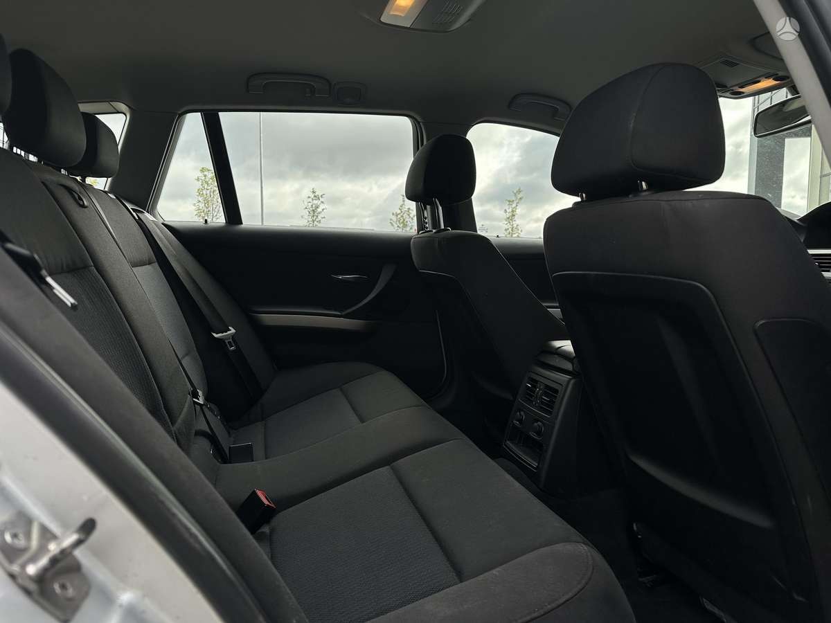 BMW 320, 2.0 l., universalas