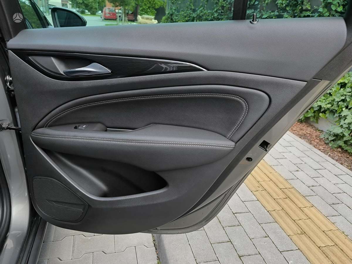 Opel Insignia, 2.0 l., wagon