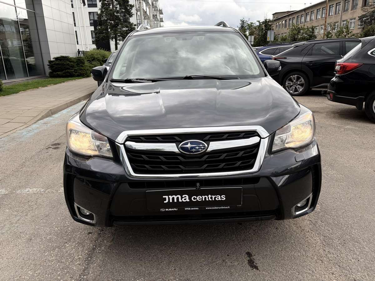 Subaru Forester, 2.0 l., Внедорожник / Кроссовер