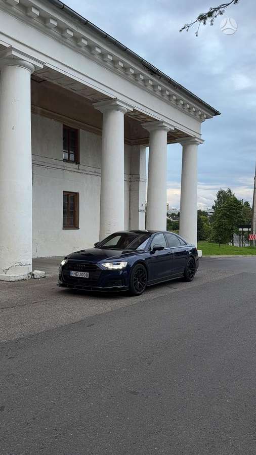 Audi A8, 4.0 l., Седан