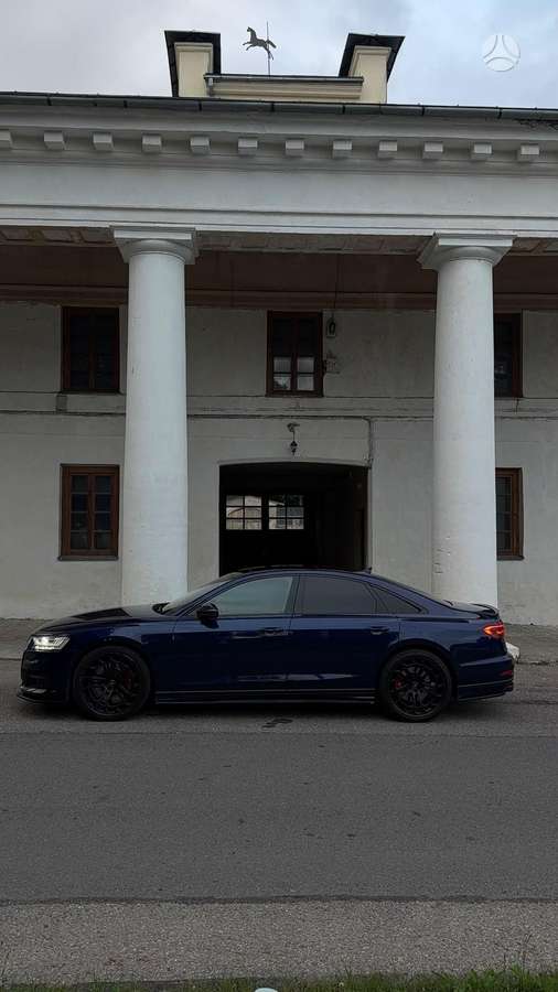 Audi A8, 4.0 l., Седан