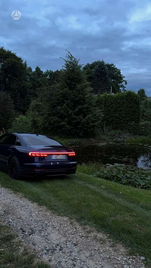 Audi A8, 4.0 l., sedanas