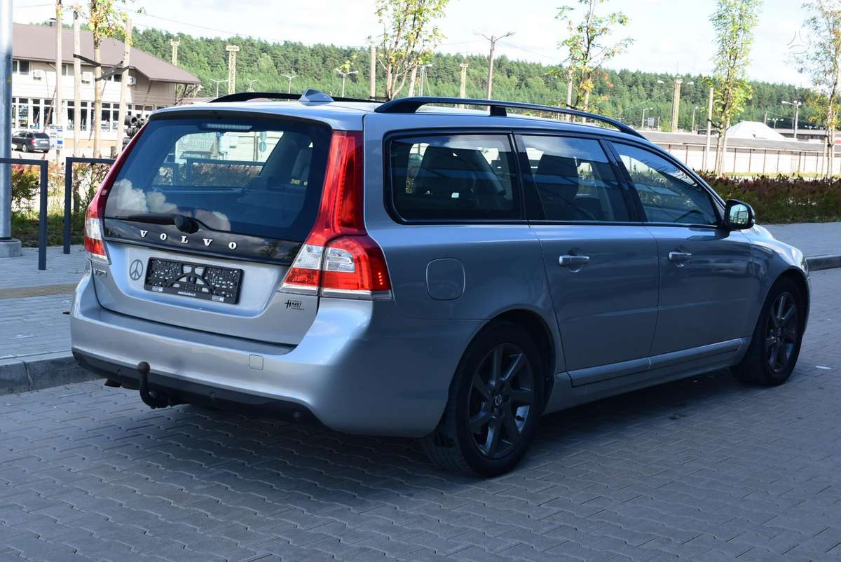 Volvo V70, 2.0 l., wagon