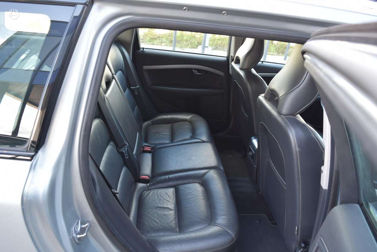 Volvo V70, 2.0 l., wagon