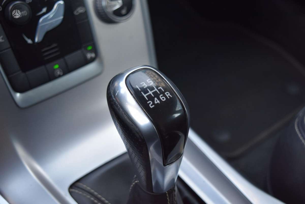 Volvo V70, 2.0 l., universalas