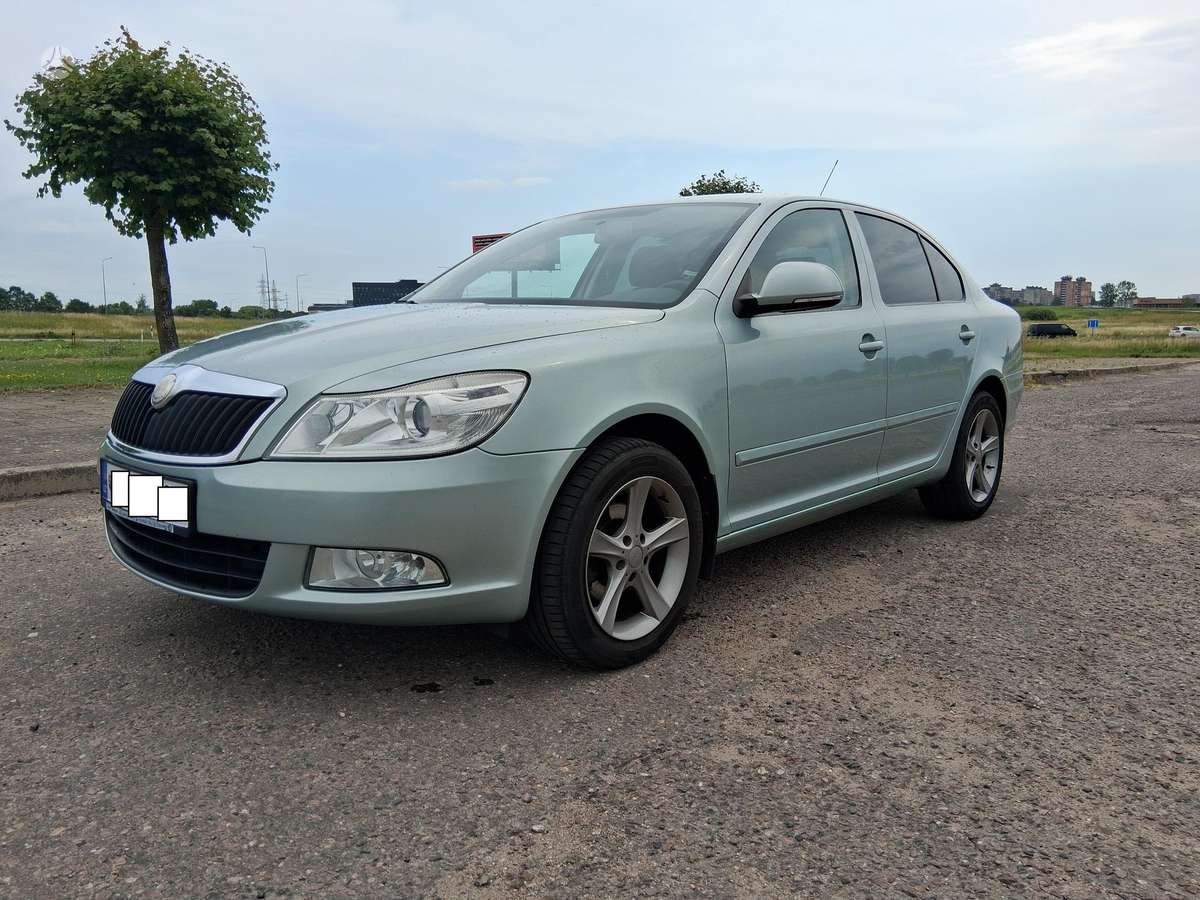 Škoda Octavia - 2