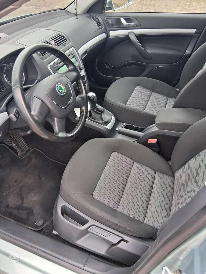 Škoda Octavia - 11