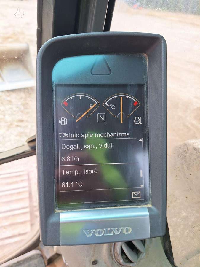 Volvo EC210CL, excavator