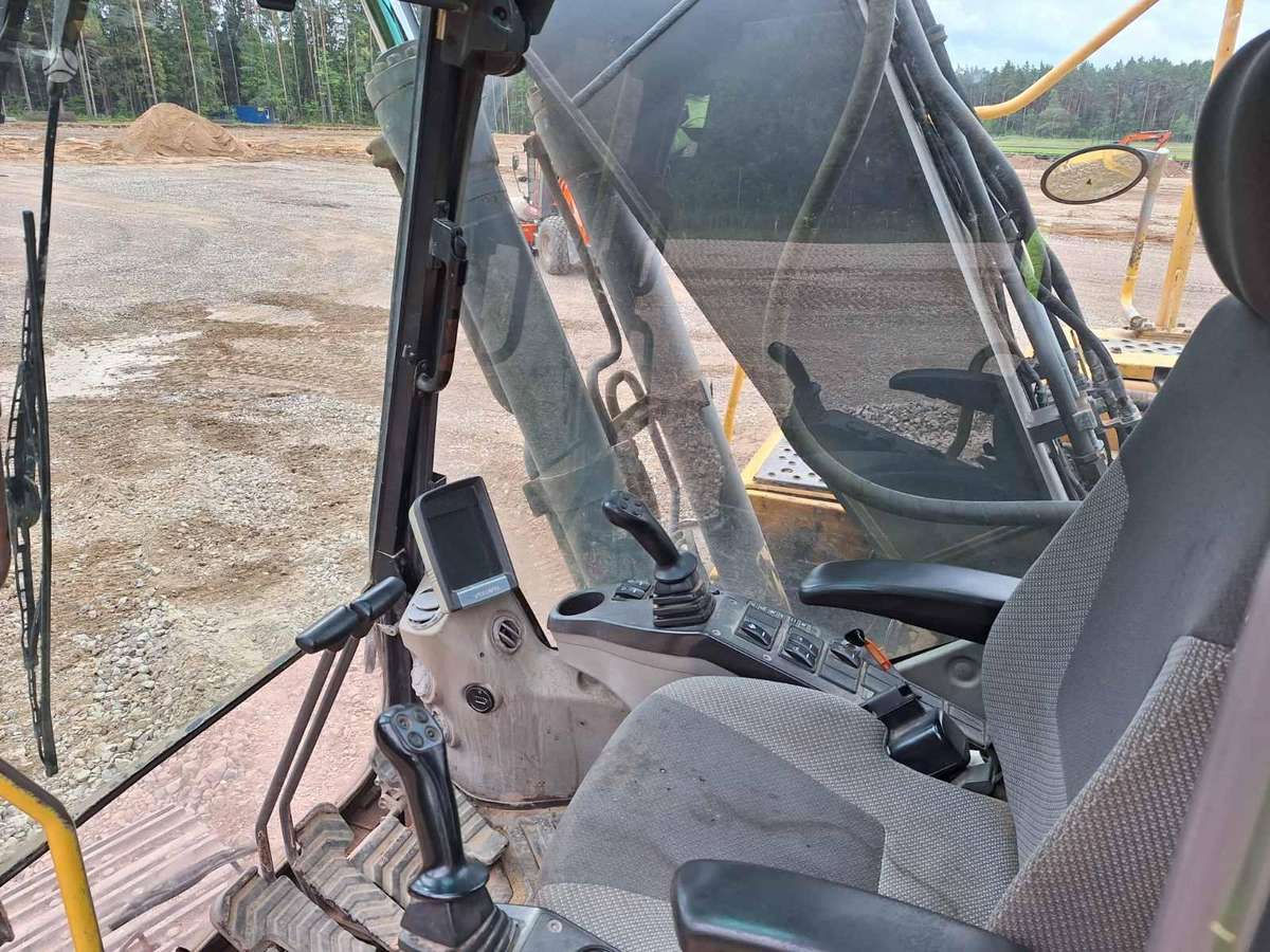 Volvo EC210CL, экскаваторы