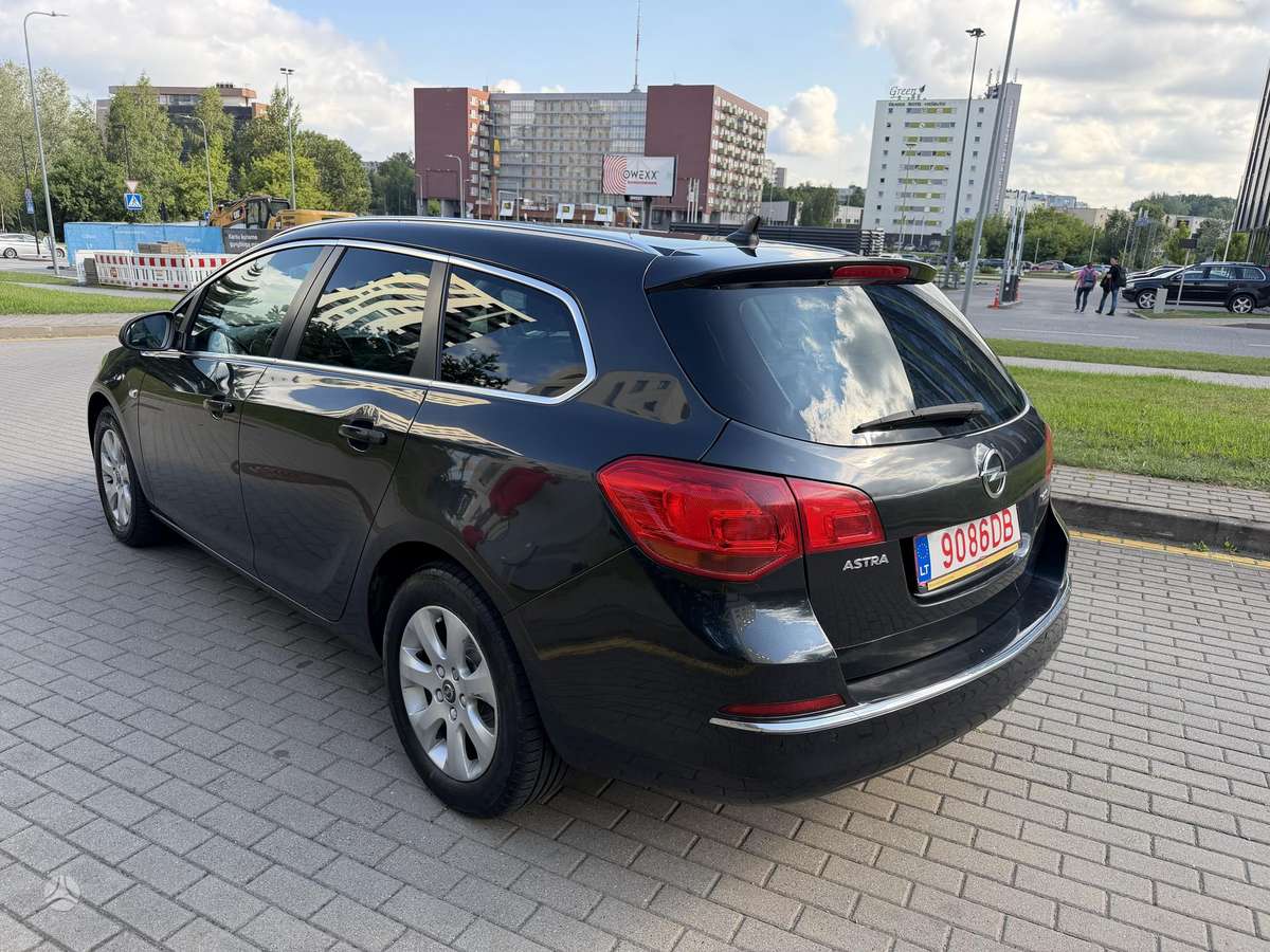Opel Astra, 1.6 l., Универсал