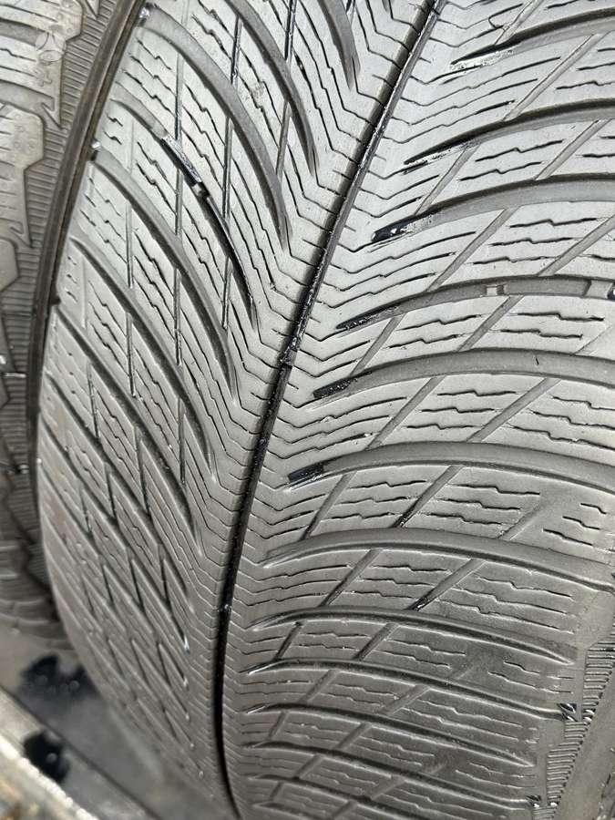 Michelin Pilot Alpin 5, всесезонные 235/40 R18