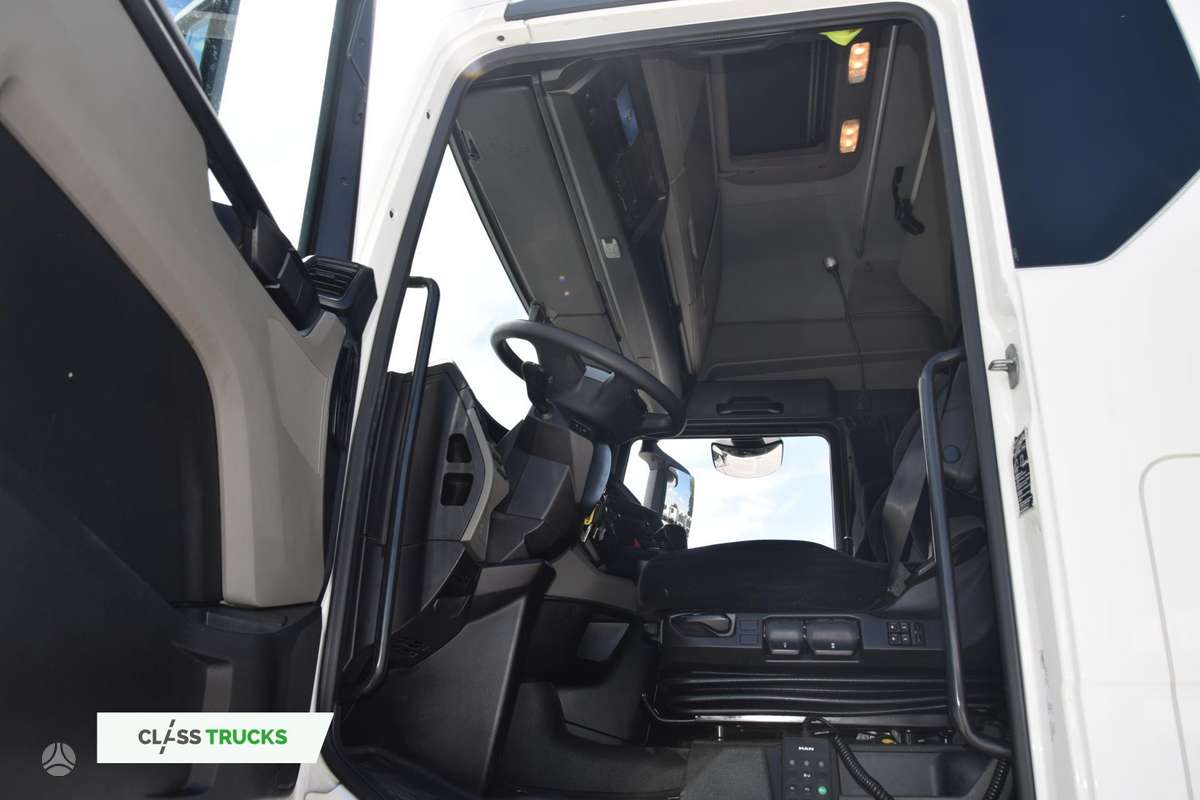 MAN TGX 18.470 GX, double sleeper