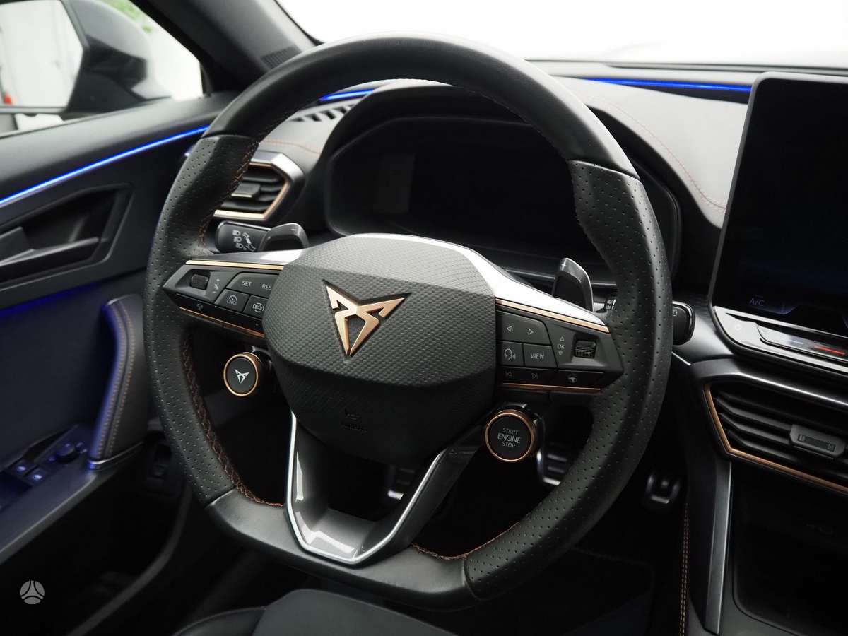 Cupra Formentor, 2.0 l., off-road / crossover