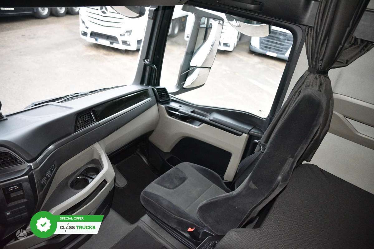 MAN TGX 18.480 GX ACC, double sleeper