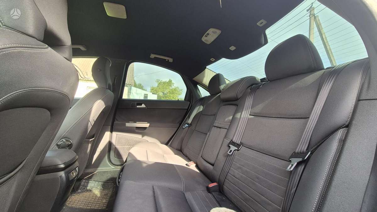 Volvo S40 - 10