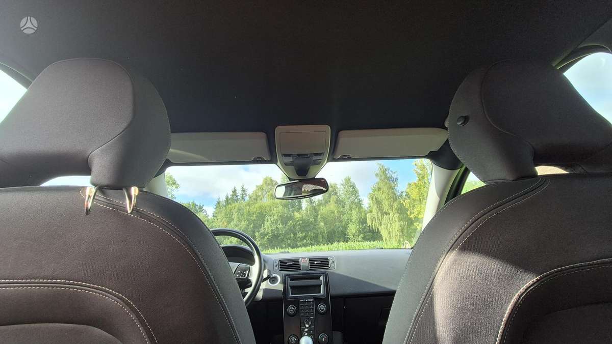 Volvo S40 - 11