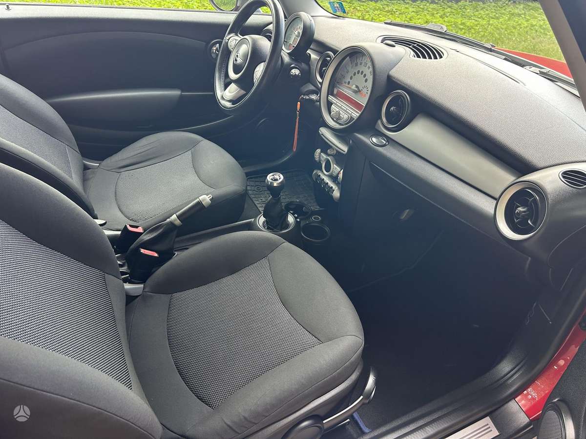 Mini Cooper, 1.6 l., hečbekas