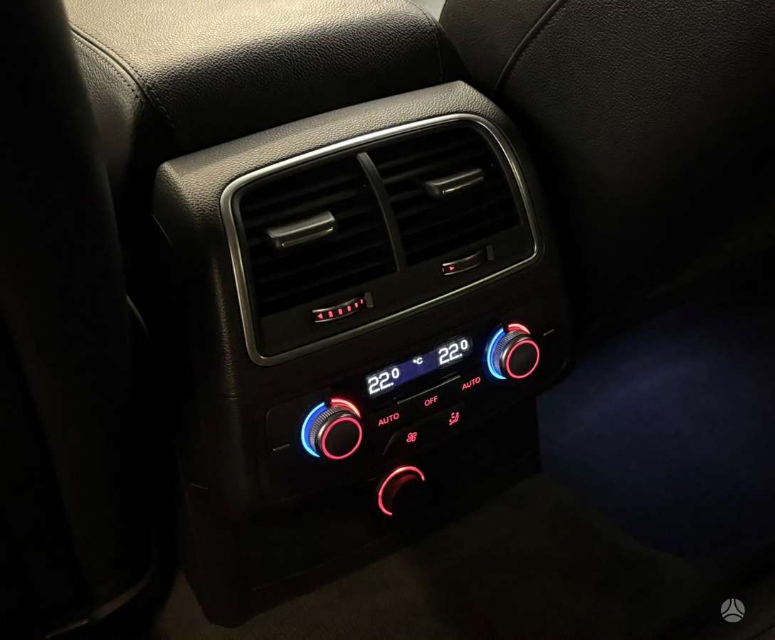 Audi A6, 3.0 l., universalas