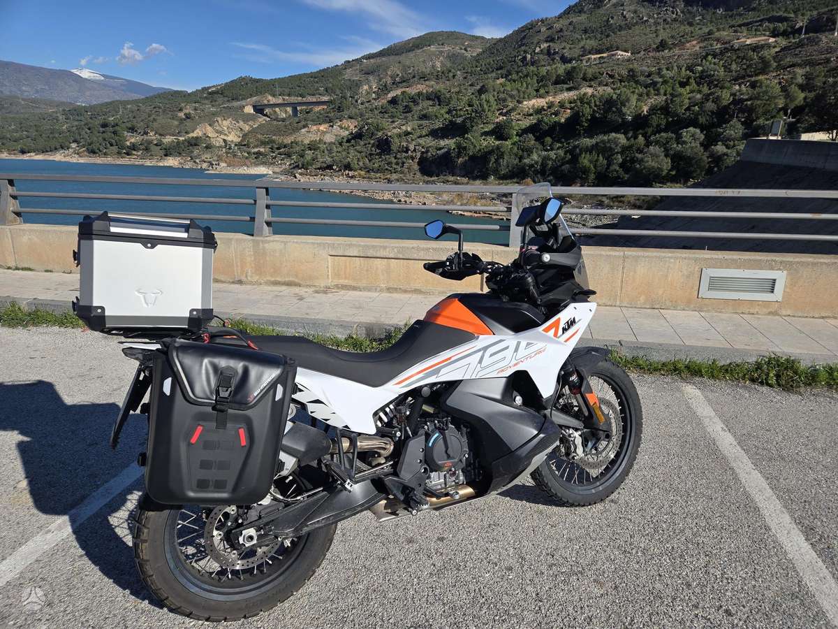 KTM Adventure 799cc, enduro / adventure