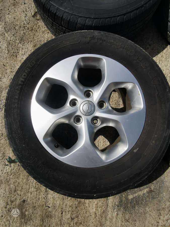 Chrysler Pacifica, lengvojo lydinio, R17