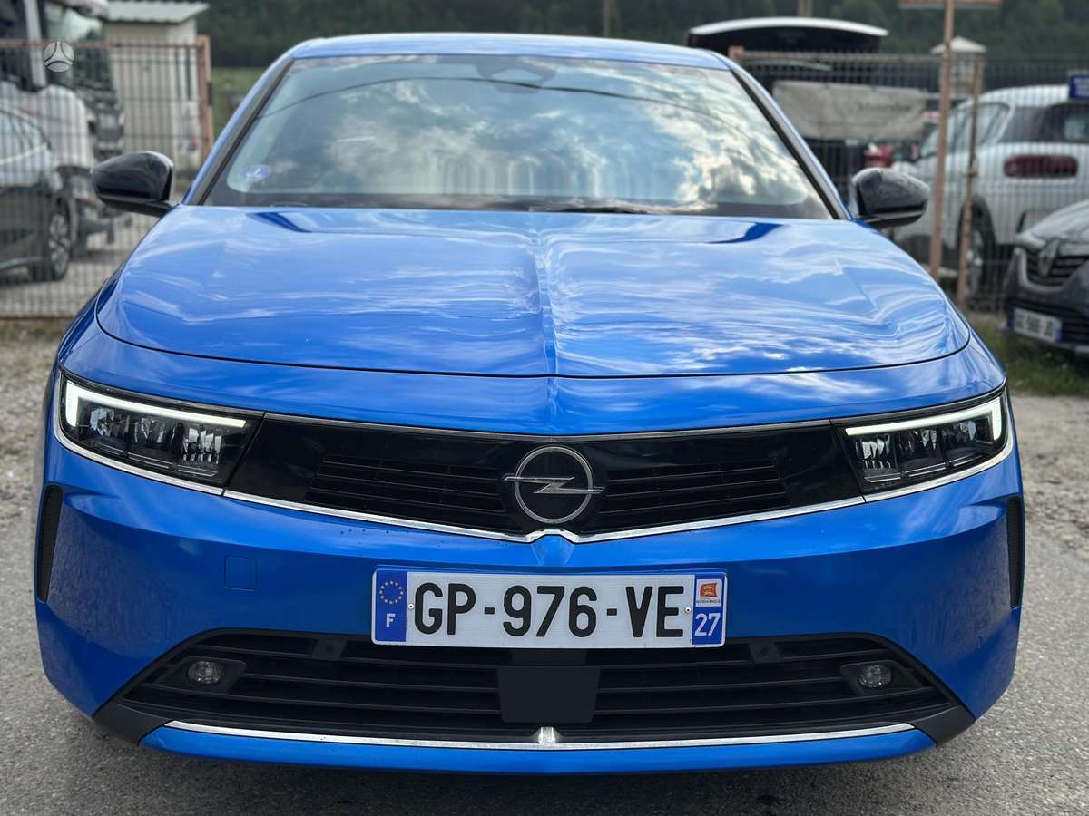 Opel Astra, 1.2 l., Хэтчбек