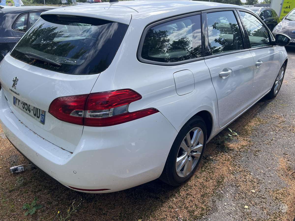 Peugeot 308 - 7