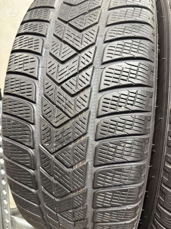 Pirelli Scorpion winter/MO, winter 235/60 R18