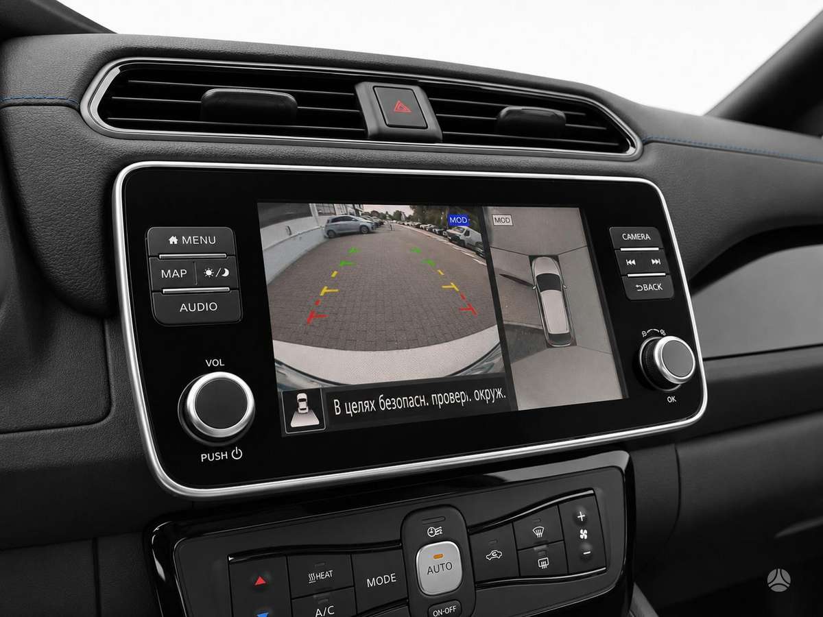 Nissan Leaf, 40 kWh, hatchback