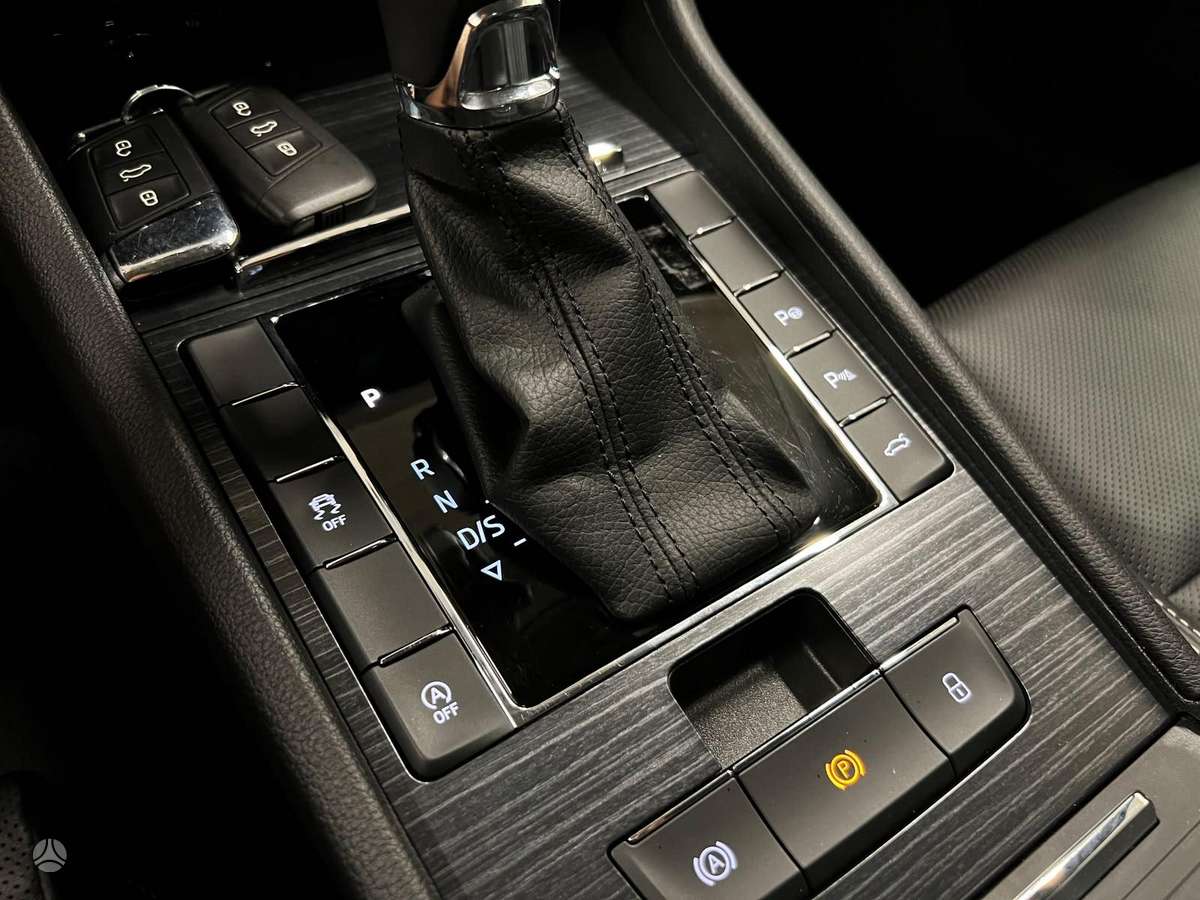 Skoda Superb, 2.0 l., Универсал